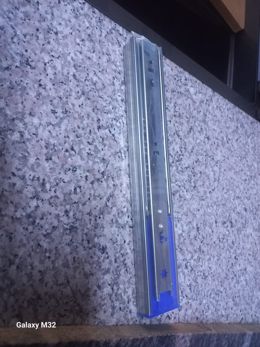 Glissière à pompe