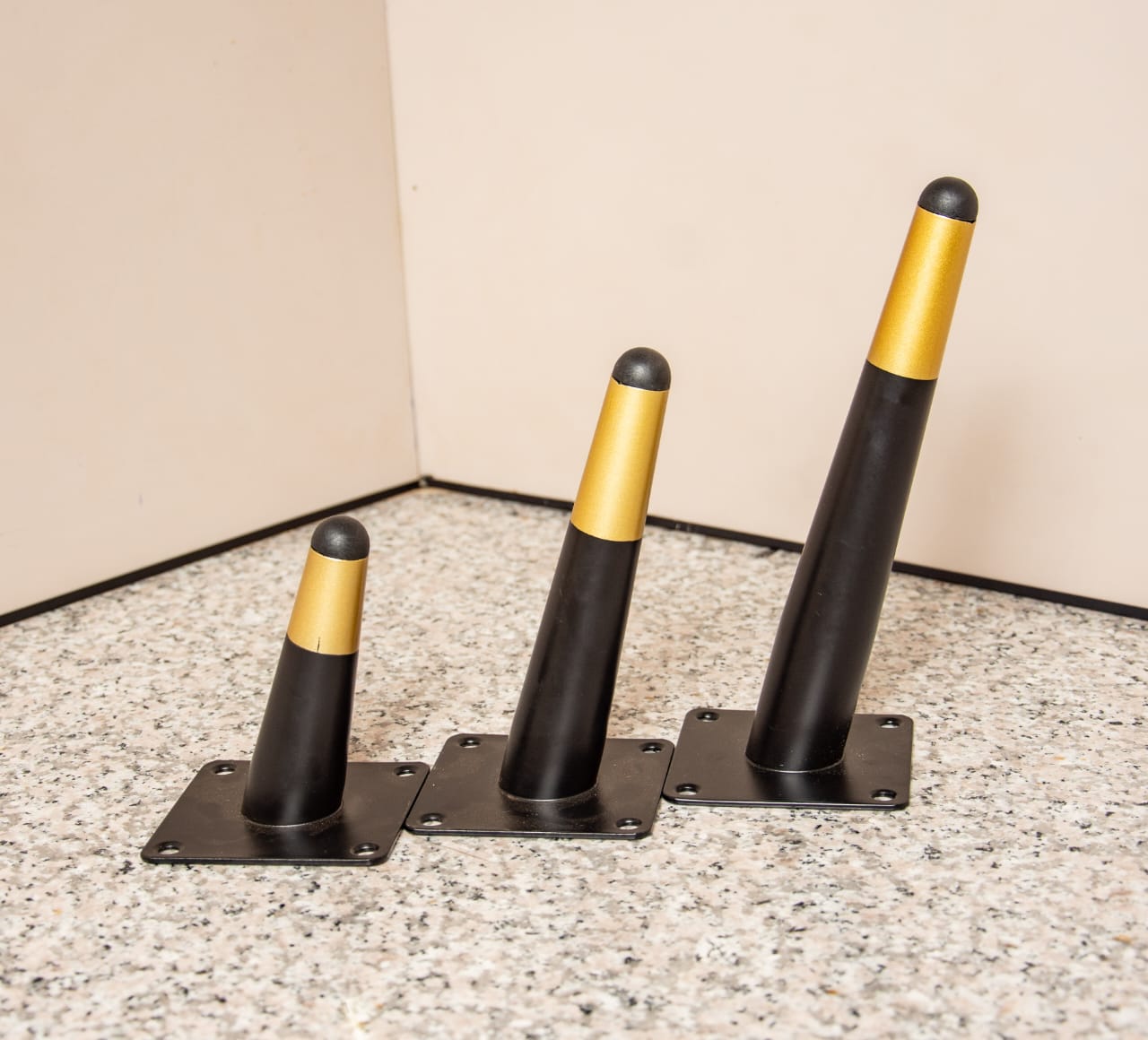 Pieds Décoratifs Modèle 6